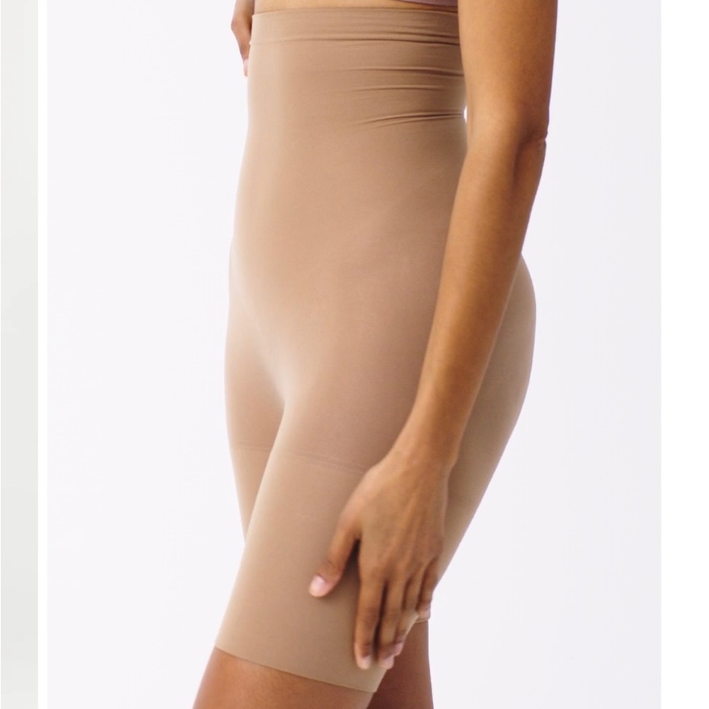 Spanx Higher Power Short
